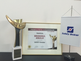 Trofeul   Brokerul   Anului –  SAFETY   Broker;   2014   -   in   Cadrul   Galei   Premiilor   Pietei Asigurarilor